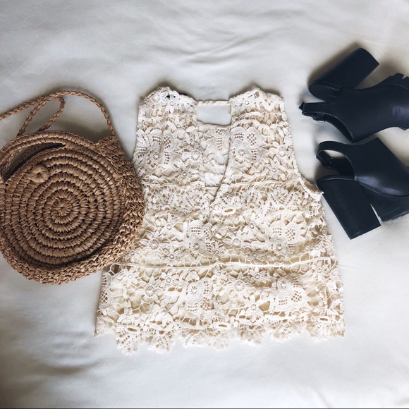 beige crochet top